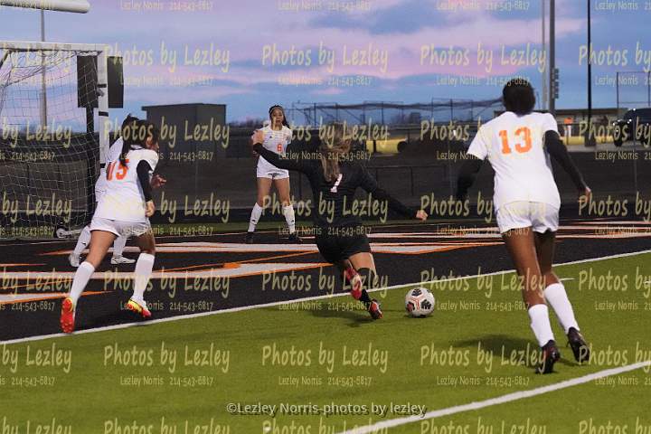 fhs grlsVsoc kemp091